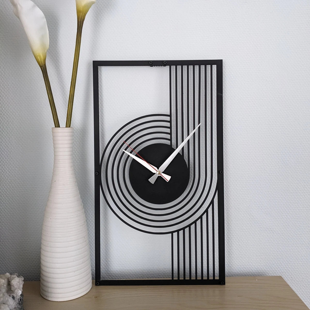 Modern Geometric Wall Clock – Sleek Minimalist Black Design for Home & Office Décor