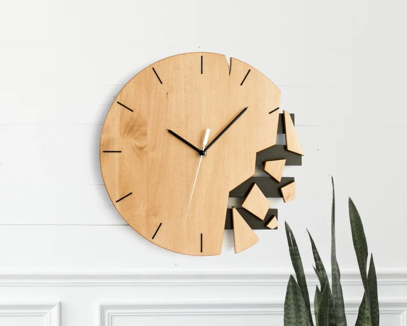 Abstract Broken Design Wooden Wall Clock | Modern Minimalist Decorative Timepiece