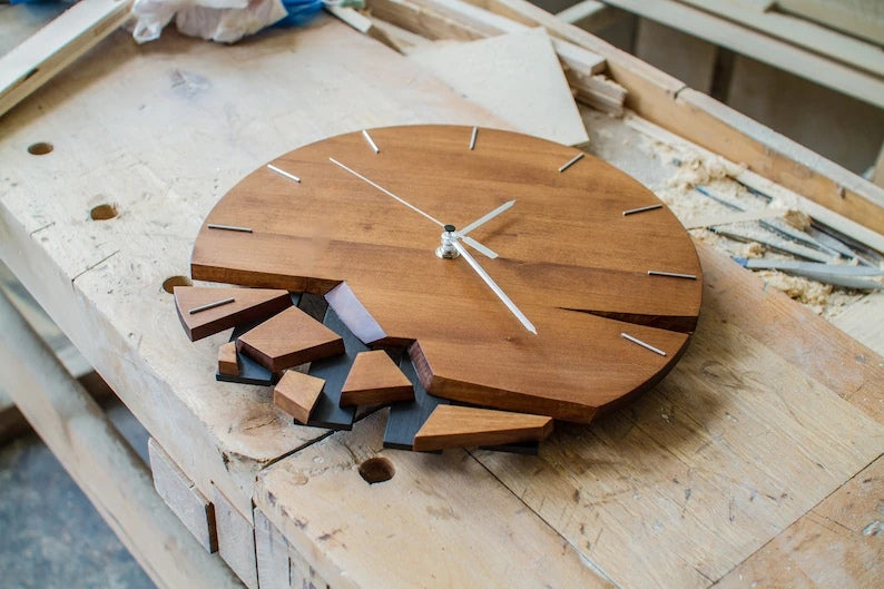 Modern Abstract Broken Design Wooden Wall Clock | Minimalist Decorative Timepiece